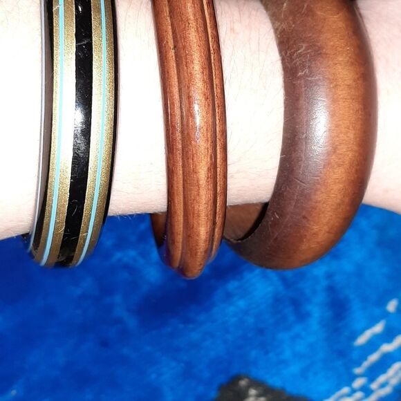 3 Wooden Bangle Bracelets  - Picture 4 of 6